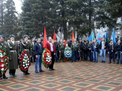 В Шахтах почтили память воинов-афганцев