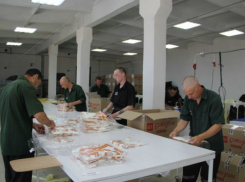 Заключенные колонии в соседнем с Шахтами Зверево производят сосиски и маргарин