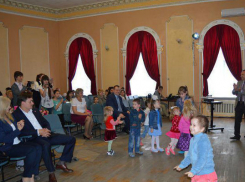 В Городском Доме детского творчества прошел праздник  «Приемная семья – теплый дом»