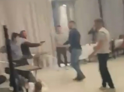 Задержали 35-летнего участника массовой драки в ресторане в Шахтах