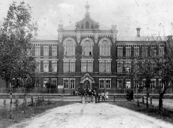 110 лет исполняется второму корпусу института в Шахтах