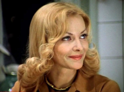 Сегодня день рождения Барбары Брыльской и Юлии Липницкой