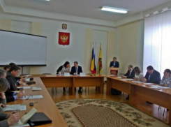 Депутаты Шахтинской городской думы добавили условие отстранения руководителей мэрии от должности