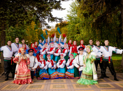 Вера Надежде, служба «Надежде», а честь – никому: ансамбль поздравляет руководителя