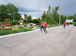Третье место на областных соревнованиях заняли кадеты Шахтинского казачьего корпуса
