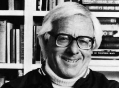 В этот день умер великий писатель-фантаст Рэй Бредбери