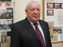 На 71 году жизни скончался Виктор Бураков - следователь, поймавший шахтинского Чикатило