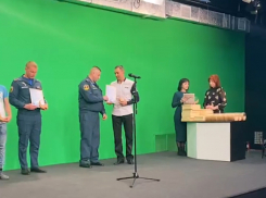 Казак, спасший женщину и ее сына, награжден «Премией добра»