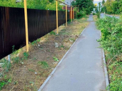 Шахтинские улицы убирают от мусора 