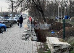 Проход для пациентов к БСМП в Шахтах не могут достроить из-за перебоев в финансировании — подрядчик