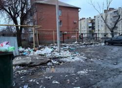 В Шахтах на улице Белгородская – Путиловский существует проблема с вывозом и утилизацией мусора