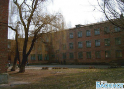 В Шахтах 500 учащихся  уже третий год не могут вернуться в стены родной 14-й школы