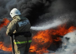 Три пожара произошли в Шахтах в праздничные дни