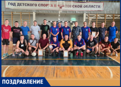 Помогли опыт и сплоченность: шахтинские огнеборцы стали победителями турнира по мини-футболу