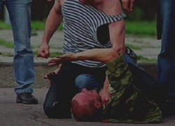 В Шахтах на день ВДВ избили многодетную мать и ее родственников