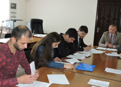 Шахтинская администрация провела совещание с руководителями общественных объединений