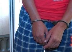 20-летний шахтинец украл из чужого дома 73 000 рублей