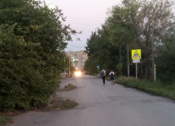 «Поход в школу превращается в экстрим» - возмущена шахтинка отсутствием тротуаров на улице Смидовича