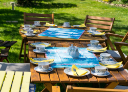 Меньше сладкого и больше положительных эмоций: долгожители рассказали, что стоит есть и чего не нужно делать