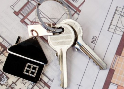Застройщик из Шахт заплатит дольщику 170 000 рублей за сорванные сроки строительства дома