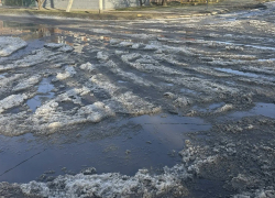 Жители поселка Поповка в Шахтах вторые сутки сидят без воды