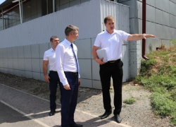 Установить видеонаблюдение и детскую площадку хотят на стадионе Красина в Шахтах