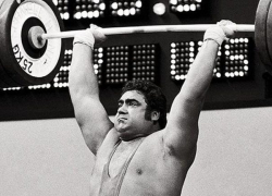 Рекорду Василия Алексеева исполняется 56 лет