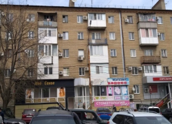 Липу под пилу, или Почему в Шахтах уничтожают деревья