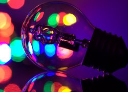 Более десятка улиц энергетики обесточат в понедельник