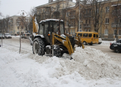 На уборку улиц от снега и сосулек в Шахтах потратят около 15 миллионов рублей