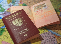 Придётся платить больше за загранпаспорт и водительское удостоверение жителям Шахт