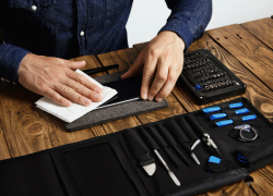 Срочная замена стекла на айфон в Шахтах по доступной цене