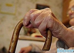 В Шахтах женщина подозревается в мошенничестве в отношении пенсионеров