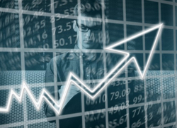 Звезды обещают удачу, но постигнет она лишь трудолюбивых и упорных людей