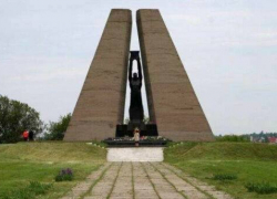 Определили подрядчика для реконструкции мемориала «Жертвам фашизма» в Шахтах
