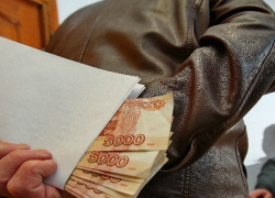 Бывшему замглаве администрации Шахт грозит до семи лет за посредничество в передаче взяток