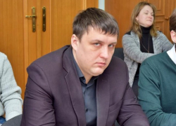 Болдырева отчитали, подрядчику отказали: шахтинцы озабочены судьбой Александровского парка