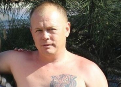 В Шахтах ищут мужчину с тигром на груди