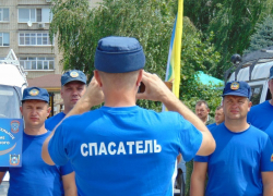 В пруду ХХ лет РККА можно купаться 