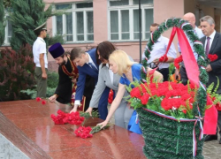 В Шахтах почтили память погибших шахтеров