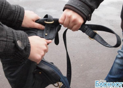 В Шахтах  грабителя женской сумочки  задержали«по горячим следам»