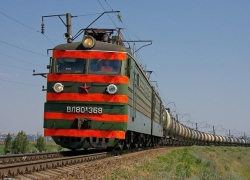 Под Шахтами 33-летний мужчина попал под поезд