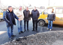 Ямочный ремонт дорог в Шахтах продолжится до наступления морозов