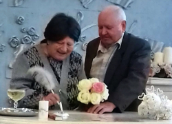 Сварщик и Почетный донор: супруги Алексей и Татьяна Шевченко отметили Золотой юбилей свадьбы