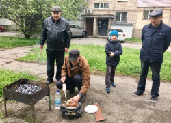 «Шашлычок под коньячок», или Пролетарии всех дворов, объединяйтесь!