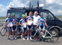 Успешно выступили шахтинские велосипедистки на юношеских играх Дона