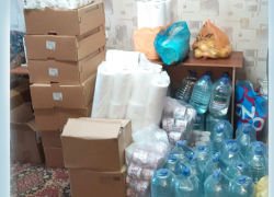 В Шахтах открыты 2 пункта сбора гуманитарной помощи для беженцев