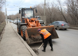 На уборку улиц в Шахтах потратят почти пять млн рублей