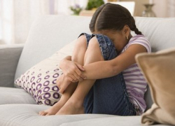 Рецидивист из Шахт пытался надругаться над ребенком