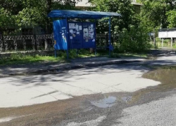 Уже три года канализация заливает улицу Таловскую в Шахтах